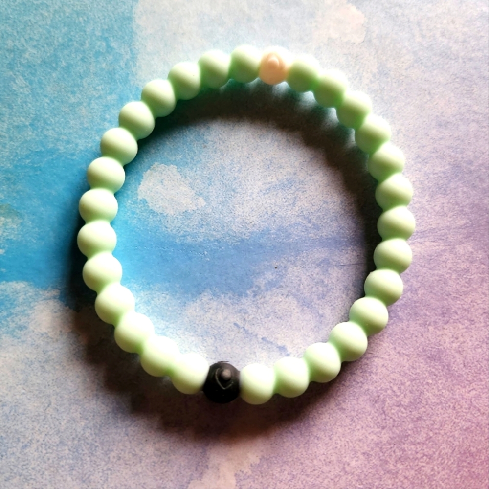 Lokai Animal Rescue Bracelet 🦝